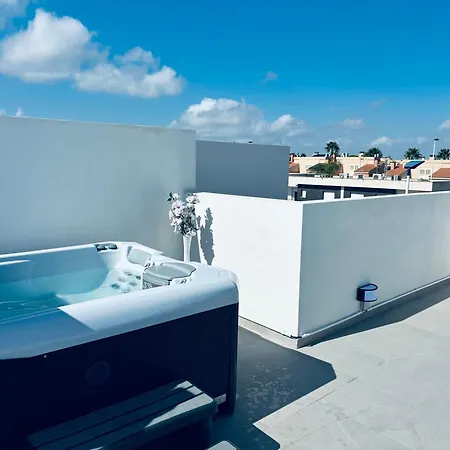 Alicante Jacuzzi Luxury Penthouse With Rooftop Terrace *